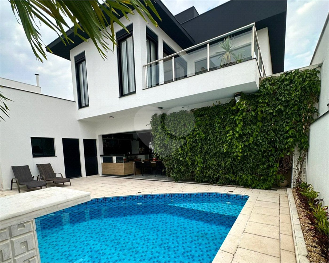 Casa à venda com 3 suítes no condomínio Giverny, Sorocaba - SP