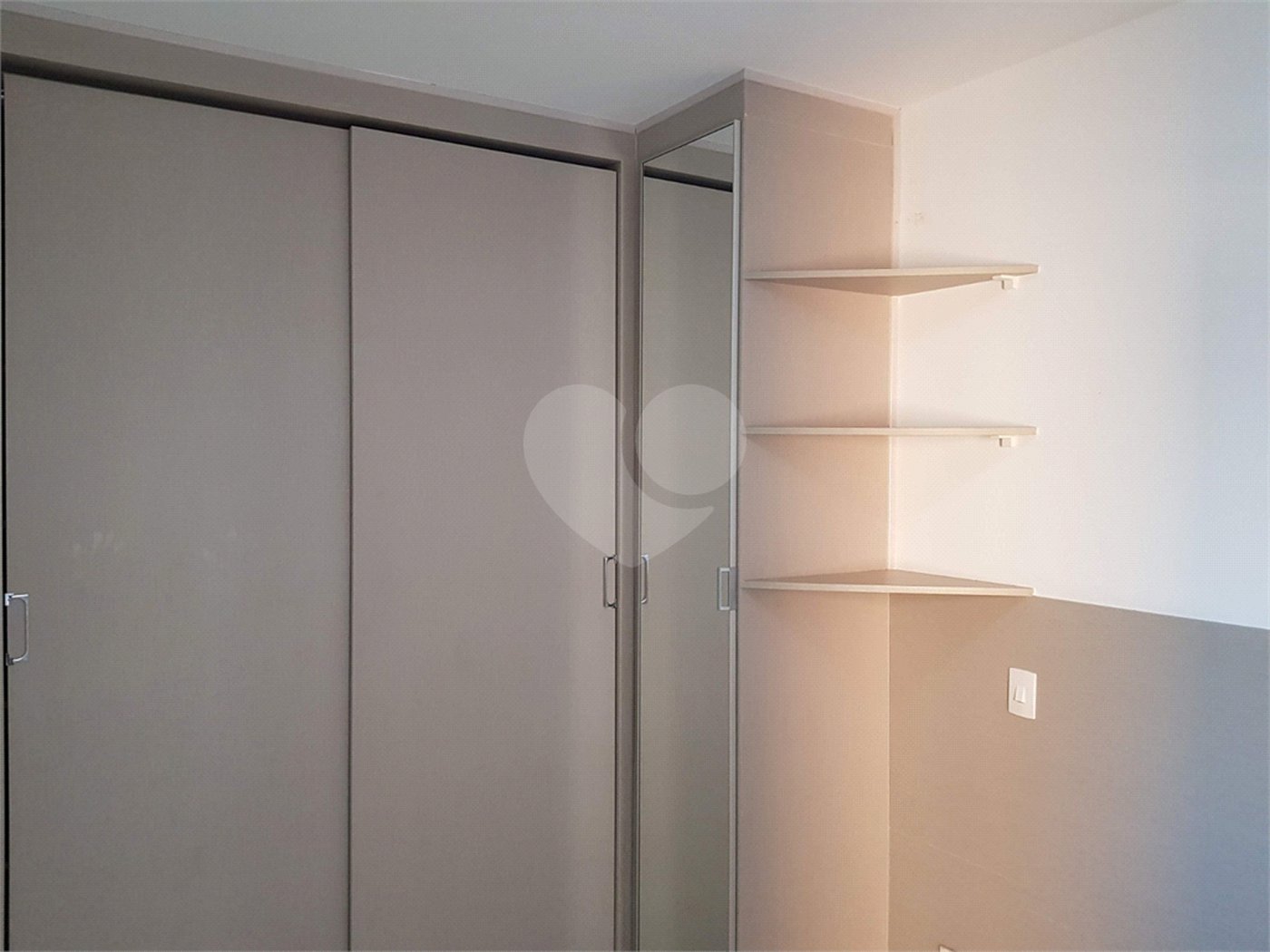 Flat à venda com 2 quartos, sendo 1 suíte, no Centro, São Bernardo do Campo, SP