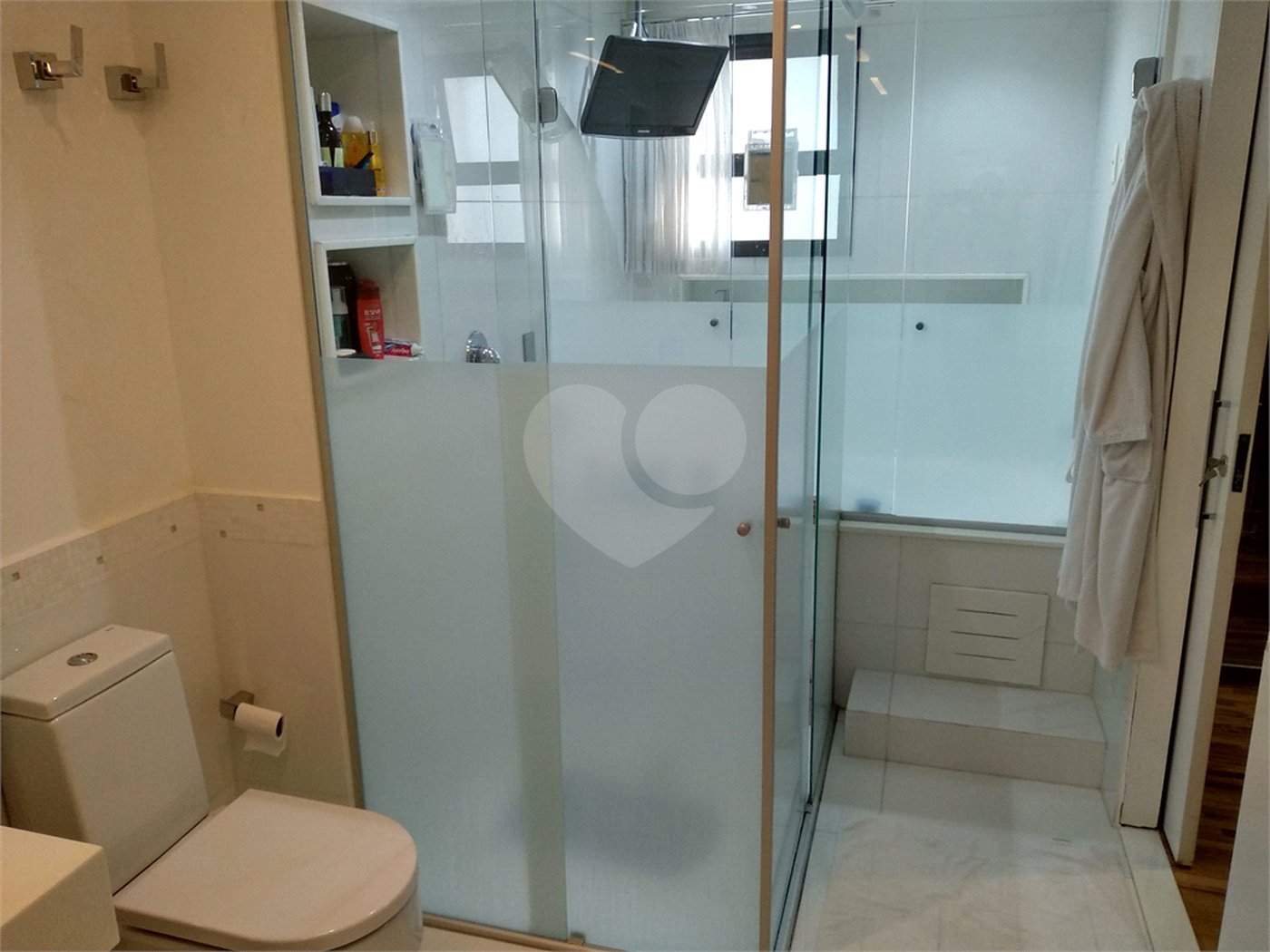 Apartamento à venda com 4 suítes em Jardim Marajoara, São Paulo, SP