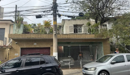 Terreno à venda com 4 quartos em Jardim Odete, São Paulo, SP