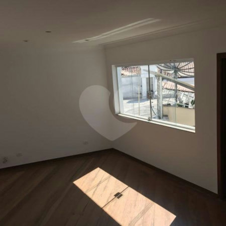 Sobrado à venda com 5 quartos, sendo 4 suítes, em Jardim Franca, São Paulo, SP