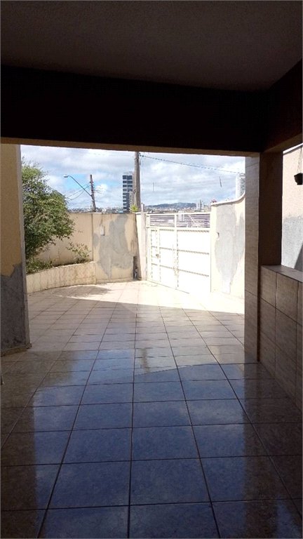 Casa à venda com 3 quartos, sendo 1 suíte, em Jardim Rodeio, Mogi das Cruzes, SP