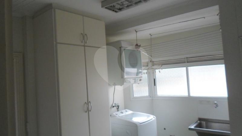 Apartamento à venda com 4 suítes em Campo Belo, São Paulo, SP