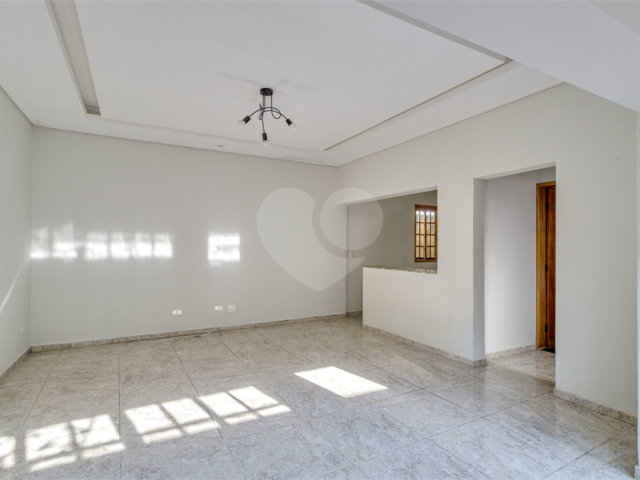 Casa à venda com 2 quartos, sendo 1 suíte,  em Campo Belo, São Paulo, SP