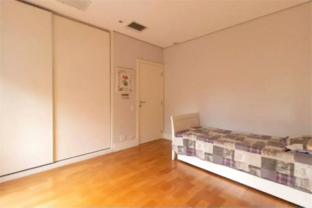 Casa à venda ou para alugar com 4 suítes no condomínio Araucárias, São Paulo - SP