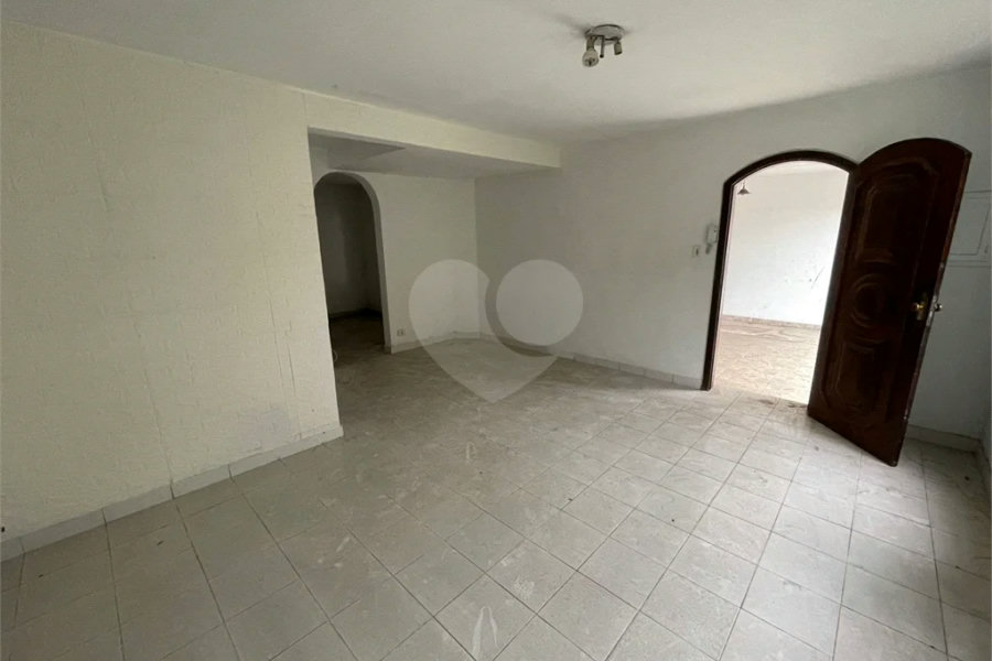 Casa à venda com 4 quartos, sendo 1 suíte, em Mandaqui, São Paulo, SP