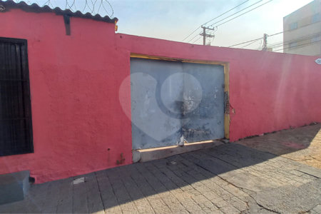 Casa Térrea à venda com 3 quartos em Ipiranga, Ribeirão Preto, SP