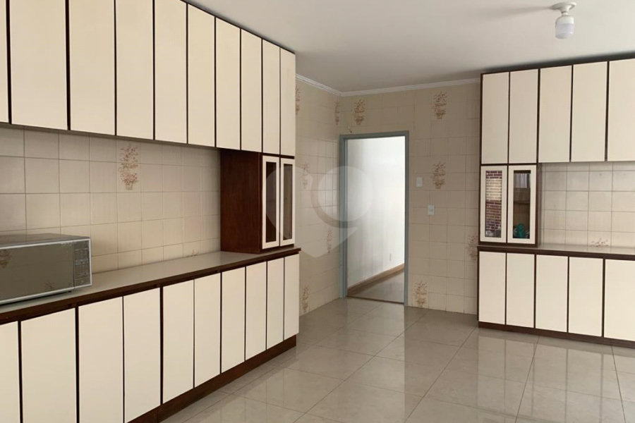 Sobrado à venda com 3 quartos, sendo 2 suítes, em Jardim São Paulo(zona Norte), São Paulo, SP