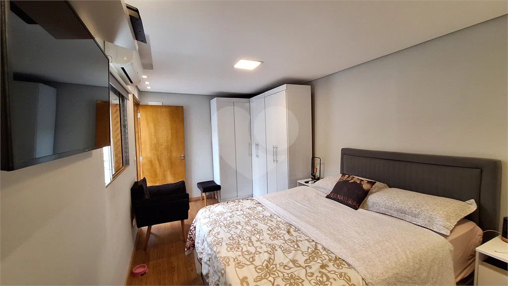 Casa à venda com 3 quartos, sendo 2 suítes, em Vila Medeiros, São Paulo, SP
