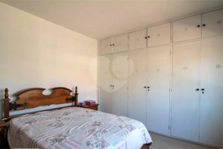 Sobrado à venda com 3 quartos, sendo 1 suíte, em Planalto Paulista, São Paulo, SP