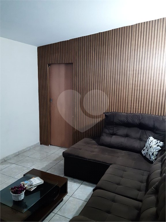 Casa à venda com 3 quartos, sendo 1 suíte, em Jardim São Judas Tadeu, Salto, SP