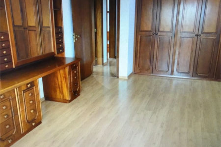 Apartamento à venda com 4 suítes em Vila Andrade, São Paulo, SP