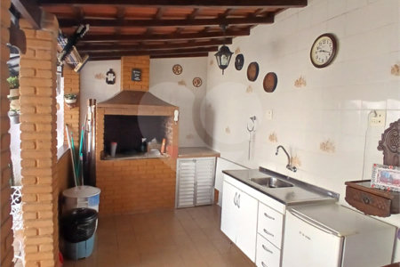 Sobrado à venda com 4 quartos, sendo 2 suítes, em Jardim Leonor, São Paulo, SP