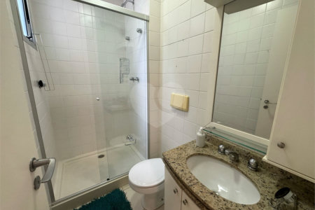 Duplex à venda com 2 suítes em Indianópolis, São Paulo, SP