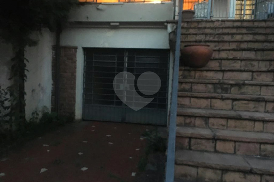 Casa à venda com 3 quartos, sendo 1 suíte,  em Santana, São Paulo, SP