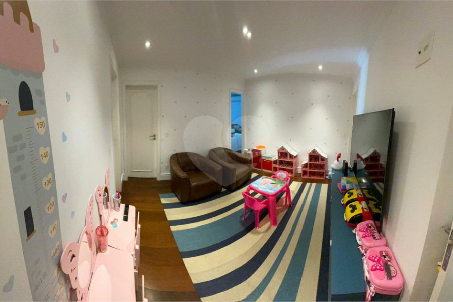 Apartamento à venda com 4 quartos, sendo 2 suítes, em Santana, São Paulo, SP