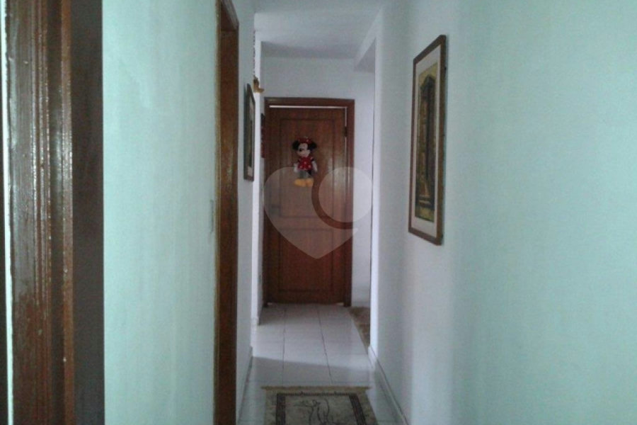 Sobrado à venda com 5 quartos, sendo 1 suíte, em Vila Mazzei, São Paulo, SP