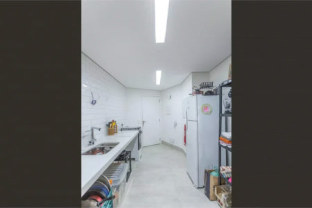 Apartamento à venda com 3 quartos, sendo 1 suíte, em Vila Anastácio, São Paulo, SP