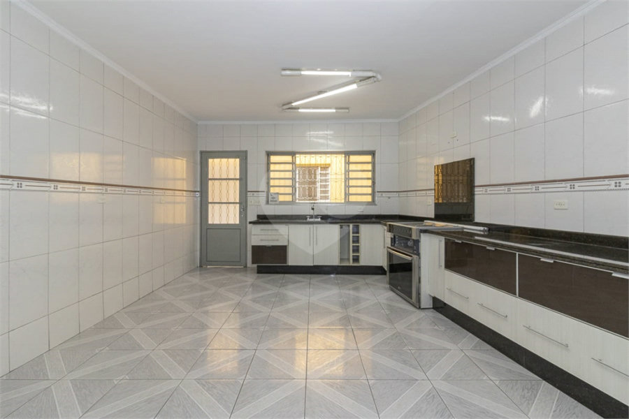 Sobrado à venda com 3 quartos, sendo 1 suíte, em Tremembé, São Paulo, SP