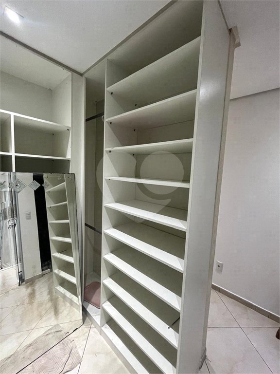 Sobrado à venda com 2 quartos, sendo 1 suíte, em Vila Ré, São Paulo, SP