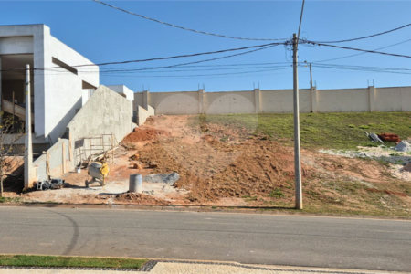 Casa à venda com 4 suítes no condomínio Portal San Giovanni, Itatiba - SP