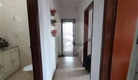 Casa à venda com 3 quartos, sendo 1 suíte,  no Centro, Vinhedo, SP