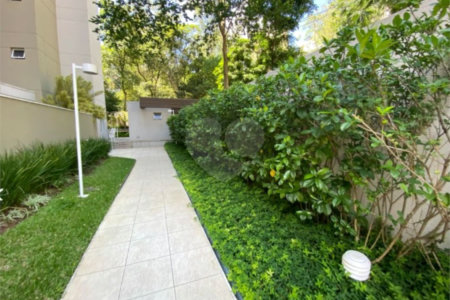 Apartamento à venda com 3 quartos, sendo 1 suíte, em Vila Andrade, São Paulo, SP