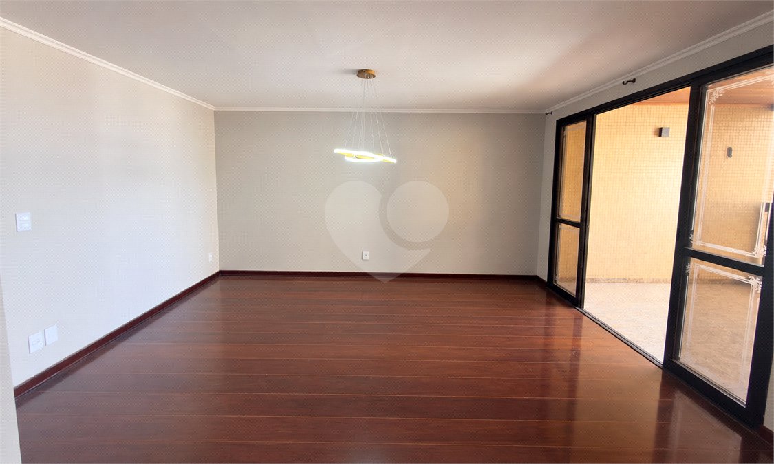 Cobertura à venda com 4 suítes no Centro, Sorocaba, SP