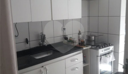 Apartamento à venda com 2 quartos em Jardim Macedônia, São Paulo, SP