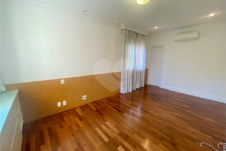Apartamento à venda ou para alugar com 2 suítes em Itaim Bibi, São Paulo, SP