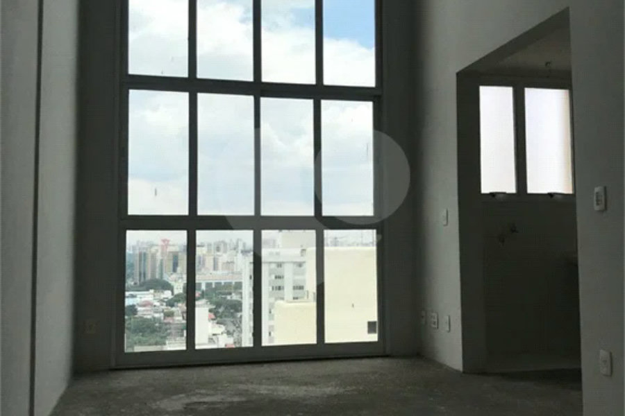Apartamento à venda com 1 suíte em Campo Belo, São Paulo, SP