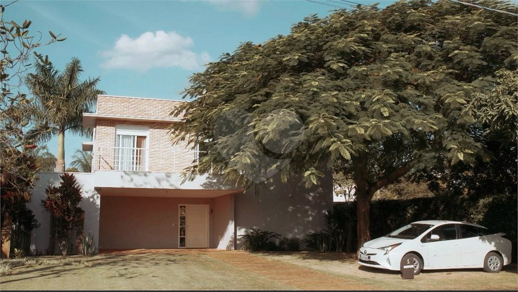 Casa à venda com 3 suítes no condomínio Altos de Itu, Itu - SP