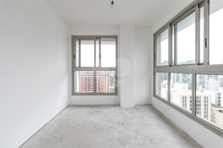 Apartamento à venda com 2 suítes em Pinheiros, São Paulo, SP