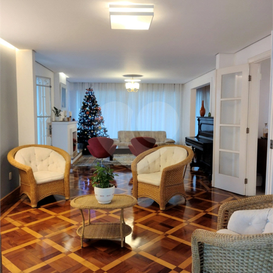 Sobrado à venda com 3 quartos, sendo 1 suíte, em Jardim São Paulo(zona Norte), São Paulo, SP