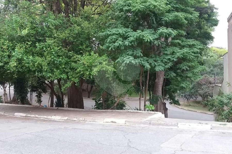 Casa à venda com 3 quartos, sendo 1 suíte, em Limão, São Paulo, SP