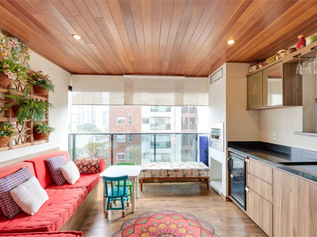 Apartamento à venda com 3 quartos, sendo 1 suíte,  em Granja Julieta, São Paulo, SP