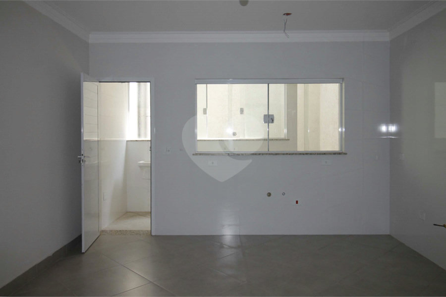 Sobrado à venda com 4 quartos, sendo 2 suítes, em Vila Pereira Barreto, São Paulo, SP