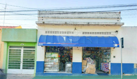 Sala à venda com 2 quartos, sendo 1 suíte,  no Centro, Itapetininga, SP
