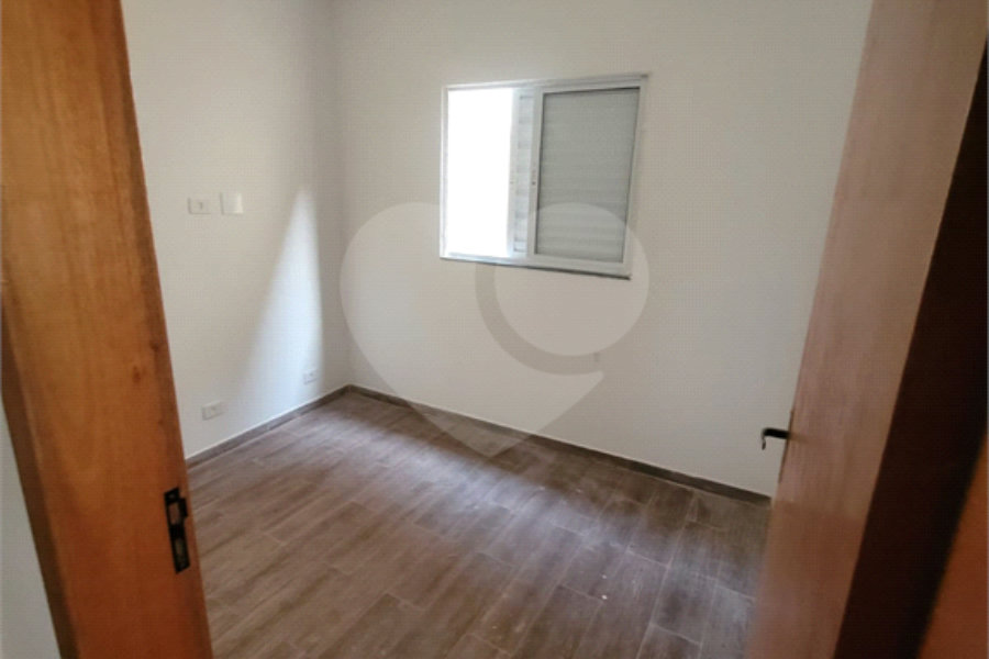 Casa à venda com 3 quartos, sendo 1 suíte,  no condomínio Vale dos Gansos, Mairiporã - SP