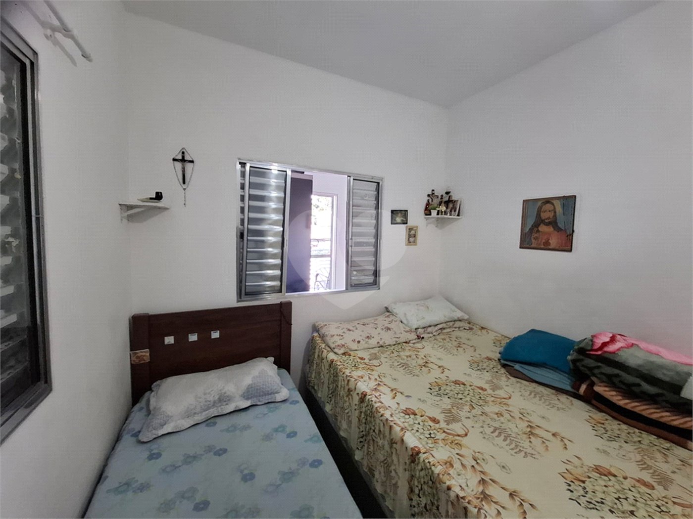 Sobrado à venda com 3 quartos, sendo 1 suíte, em Tremembé, São Paulo, SP