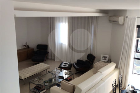 Duplex à venda com 3 suítes em Bosque da Saúde, São Paulo, SP