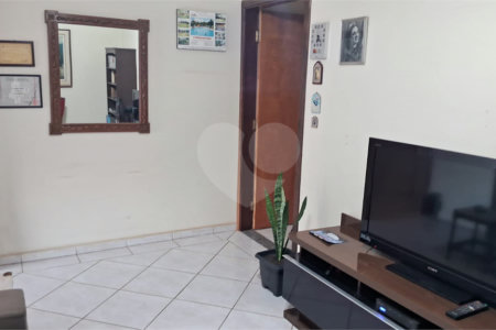 Casa à venda com 2 quartos, sendo 1 suíte, em Vila Fragnani, Itu, SP