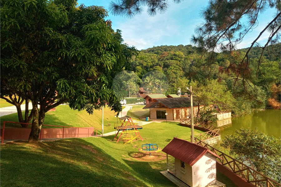 Terreno à venda no condomínio Sausalito, Mairiporã - SP