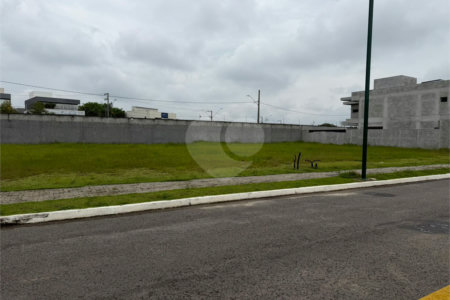 Terreno à venda no condomínio Jardim das Nações, São José dos Campos - SP