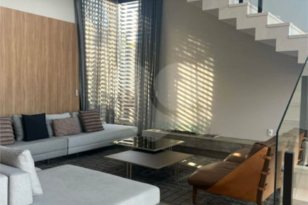 Casa à venda com 4 suítes no condomínio Residencial Campo de Toscana, Vinhedo - SP