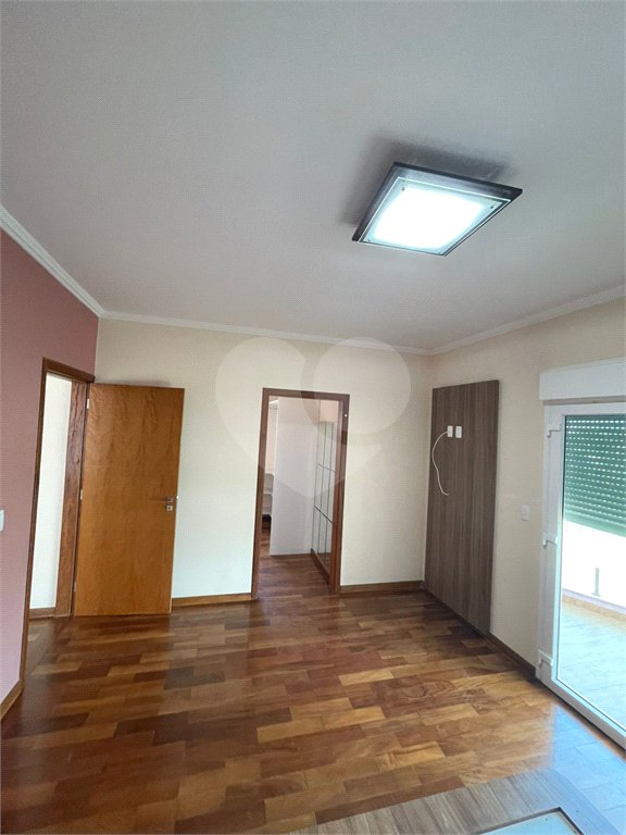 Casa à venda ou para alugar com 3 quartos, sendo 1 suíte, no condomínio Villagio Bella Citta, Mogi das Cruzes - SP