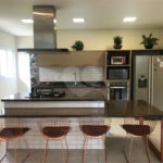 Casa à venda com 3 quartos, sendo 1 suíte,  no condomínio Alphaville 1, São José dos Campos - SP