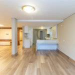 Casa à venda com 4 quartos, sendo 3 suítes, no condomínio Village Place, São Paulo - SP