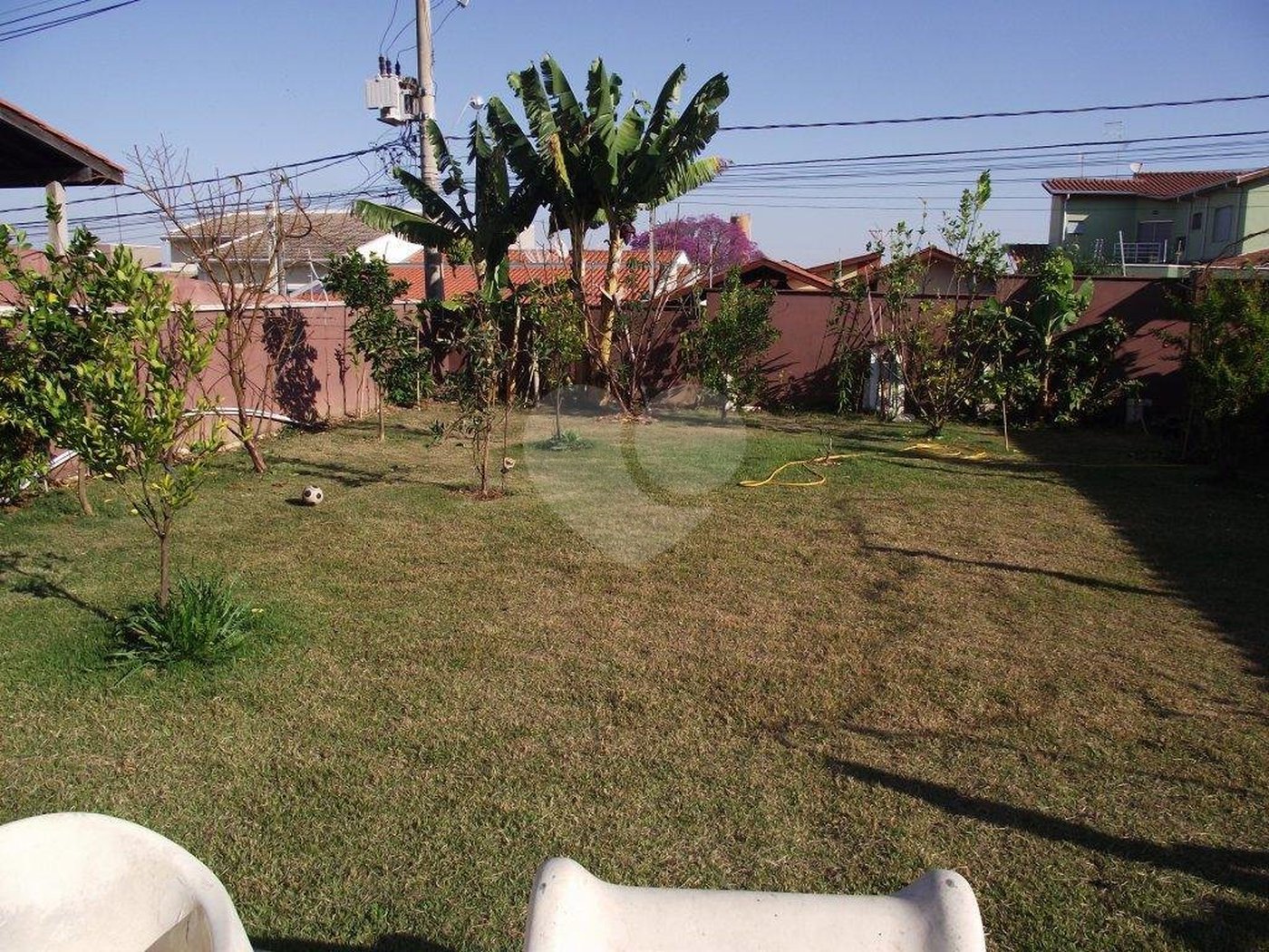 Casa Térrea à venda ou para alugar com 3 quartos, sendo 1 suíte, em Jardim Celani, Salto, SP