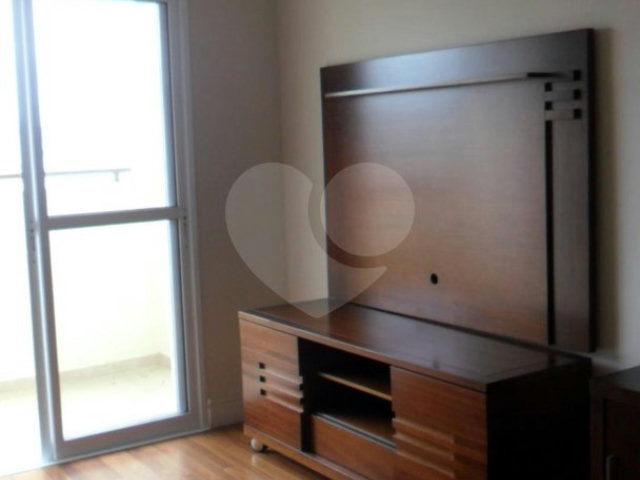 Apartamento à venda com 3 quartos, sendo 1 suíte,  em Vila Nova Cachoeirinha, São Paulo, SP